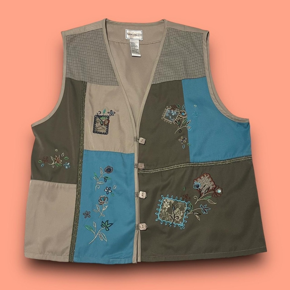 Vintage Floral Patchwork Vest Size Large Granola Cottagecore Grandmacore